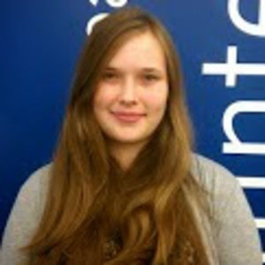 Meet your Posher, Emily